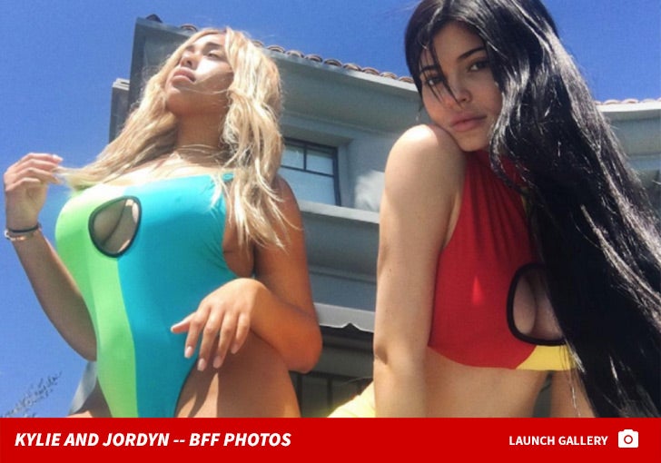 Kylie Jenner and Jordyn Woods -- BFFS