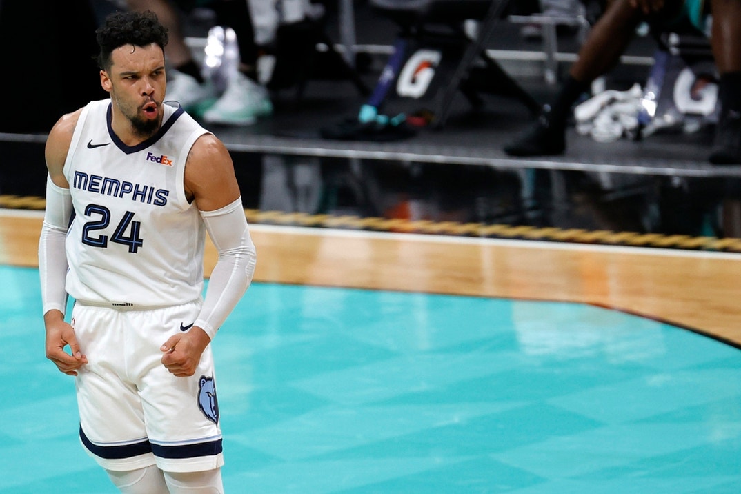 Dillon Brooks On The Court 0