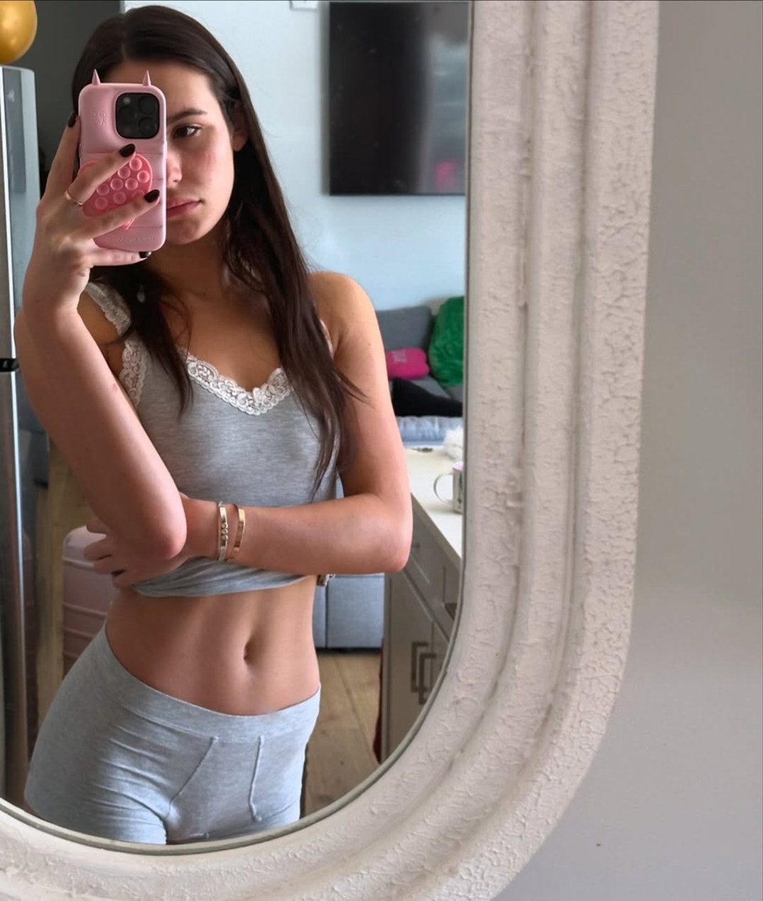 Ashtin Earle Hot Shots 18