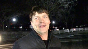 3 Doors Down Frontman Proud to Play at Inauguration (VIDEO)