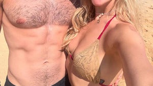 0527-Alan-Bersten-Hollywoods-Hottest-Couples-Guess-Who-hero