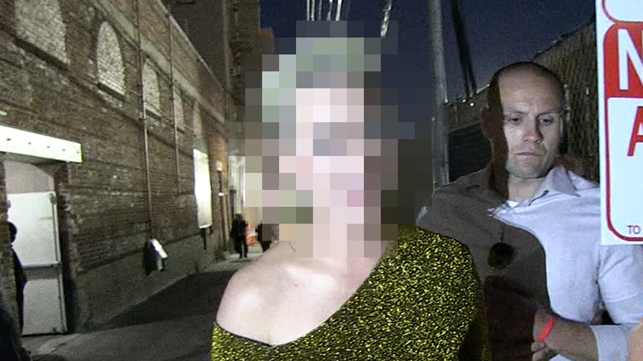 Guess Who This Superstar Singer Is!