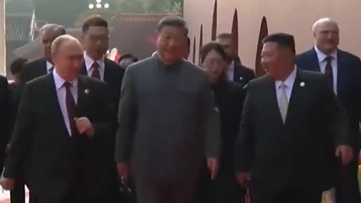 090325_xi_put_putin_kim_kim_kim_kim