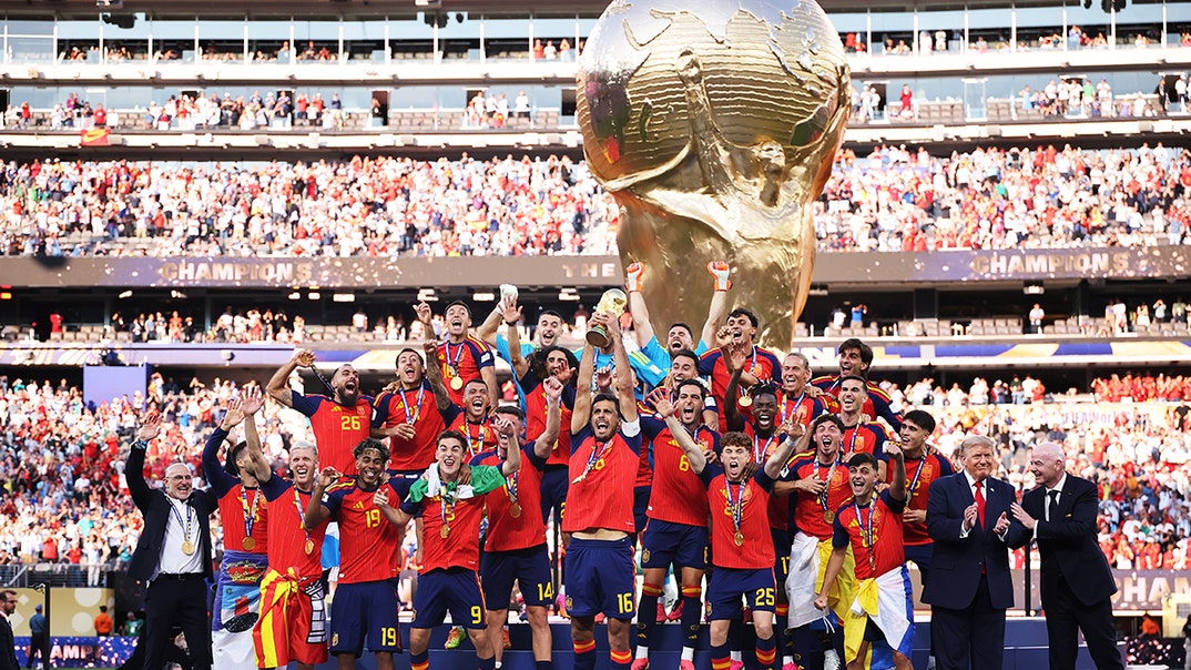 gallery-launch-world-cup-getty-2