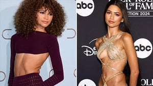 0901-Zendaya-Hot-Shots-HERO