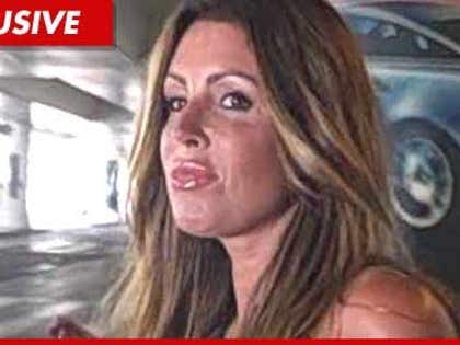 0809_rachel_uchitel_EX_02