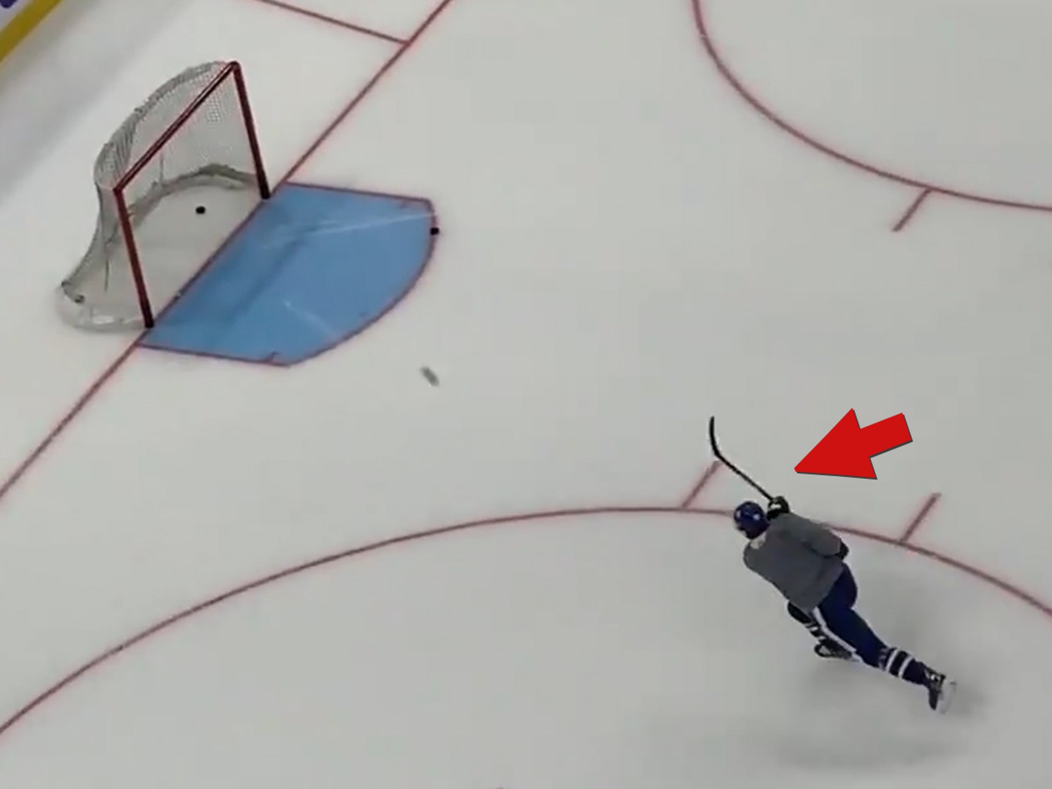 NHL Star John Tavares Back On Ice Just 1 Week After Horrifying Head Injury
