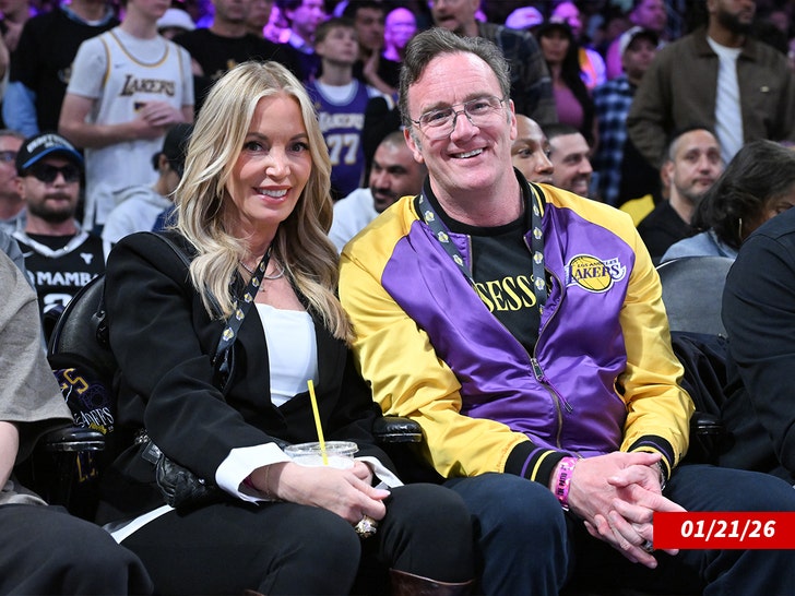 jeanie buss getty 2