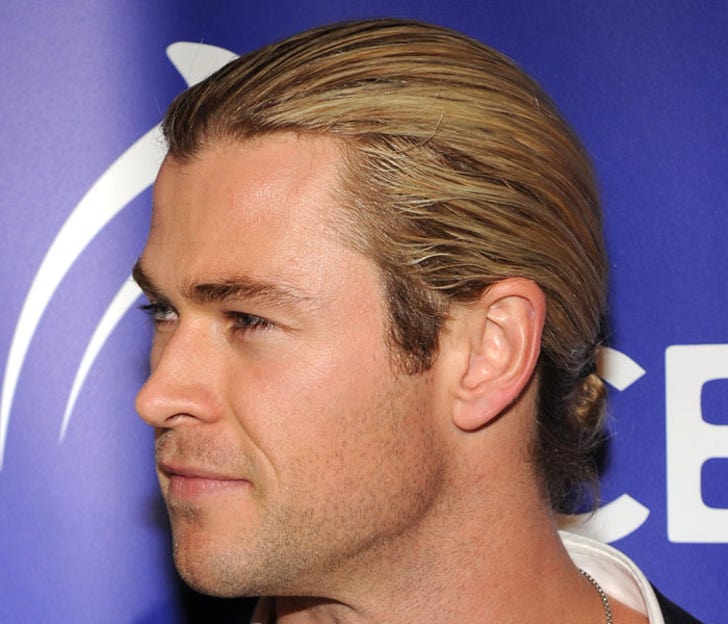 Um Príncipe  Chris hemsworth, Hemsworth, Mens hairstyles