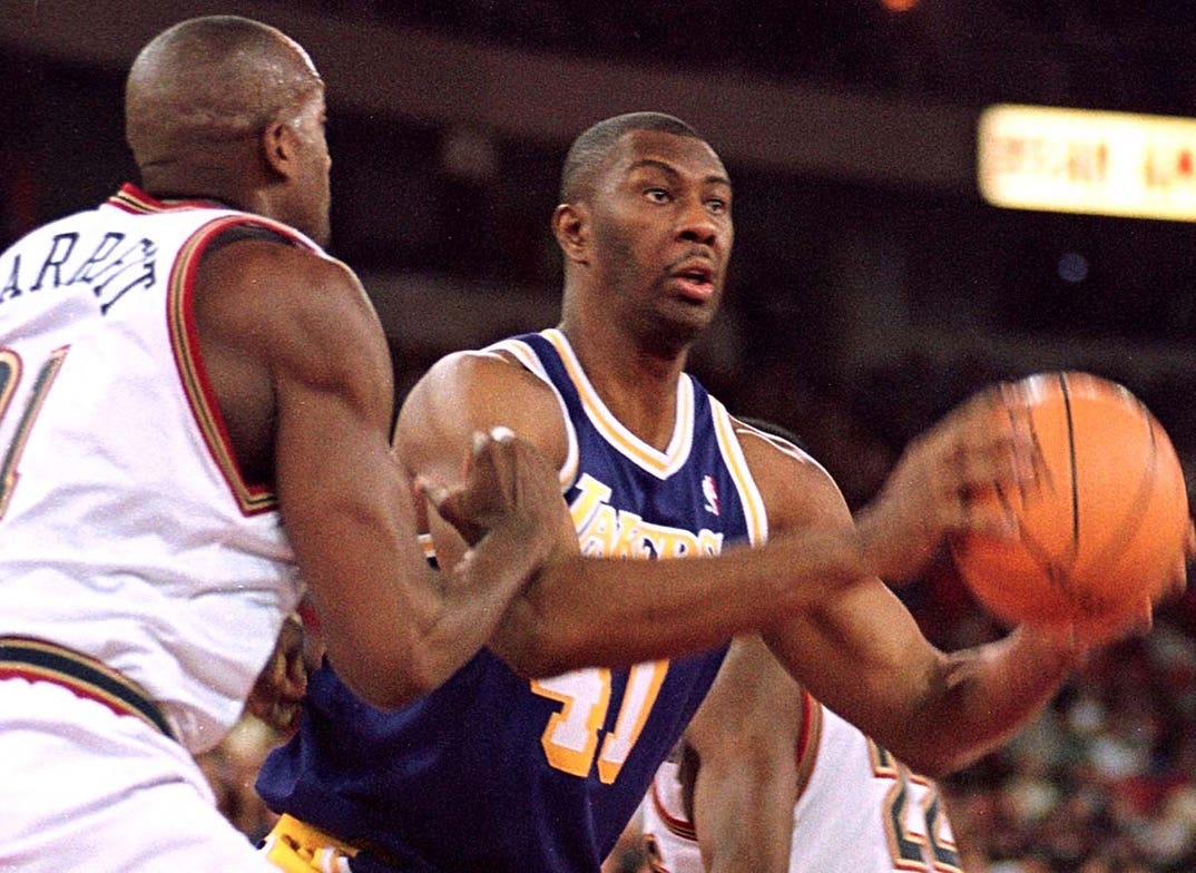 Elden Campbell -- a longtime Los Angeles Lakers big man and key figure on the team during the '90s  died at 57. Family sources told TMZ ... he died by accidental drowning. The 6'11