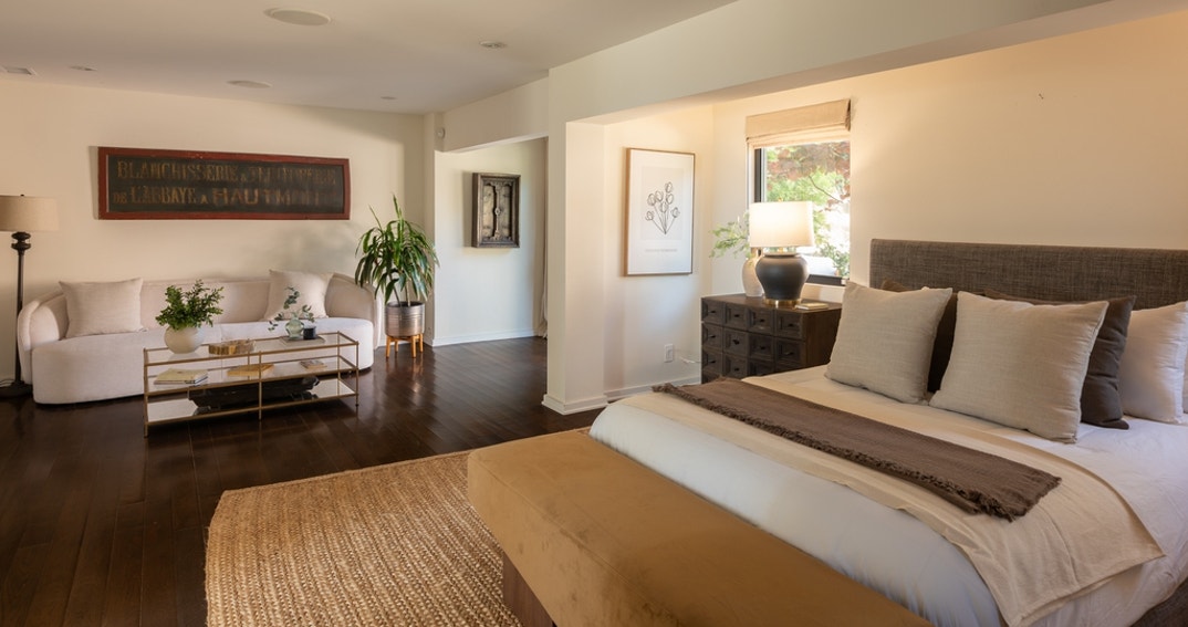 Chris Evans Hollywood Home New Pics 16