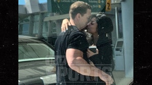 John Cena Kissing New Girlfriend, Pulls Ultimate BF Move!