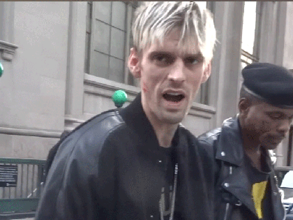 091217_aaron_carter_primary