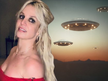 britney spears aliens desert insta getty 1