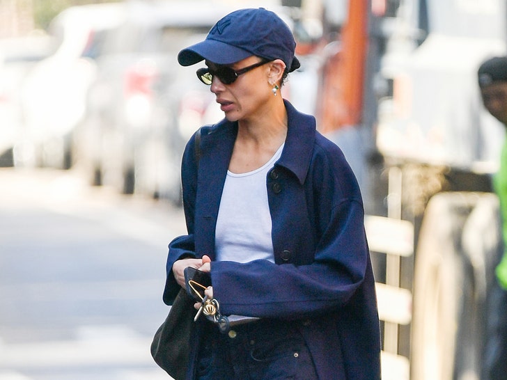 Zoë Kravitz Spotted for First Time in Public Since Channing Tatum Split