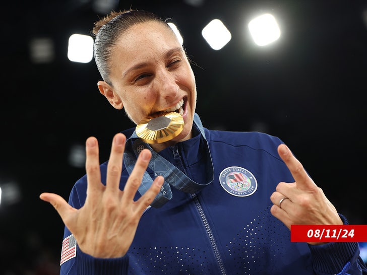 Diana Taurasi olympics sub getty swipe