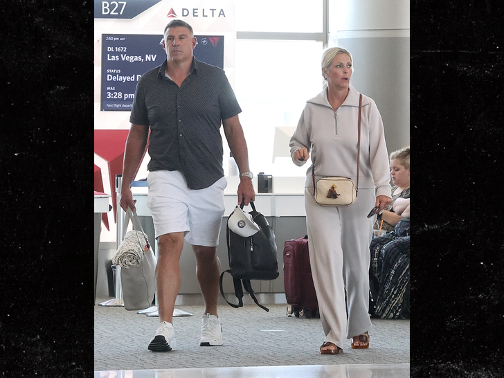 sub Mike Vrabel and wife Jennifer backgrid