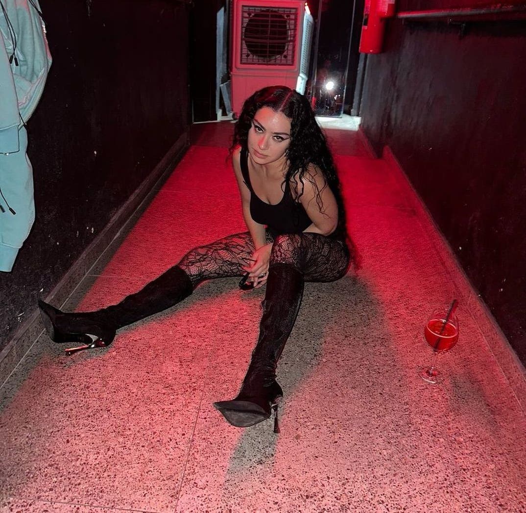 0726 Charli XCX Hot Shots 13