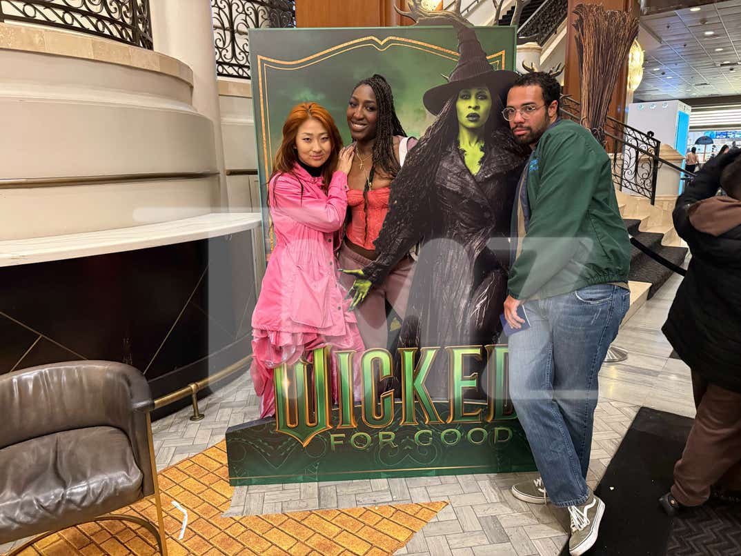 Wicked Fans_Page_03