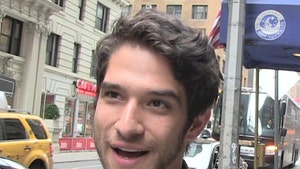 Tyler Posey Comes Out as LGBTQ Member