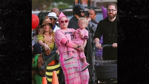 sia son halloween sub backgrid main