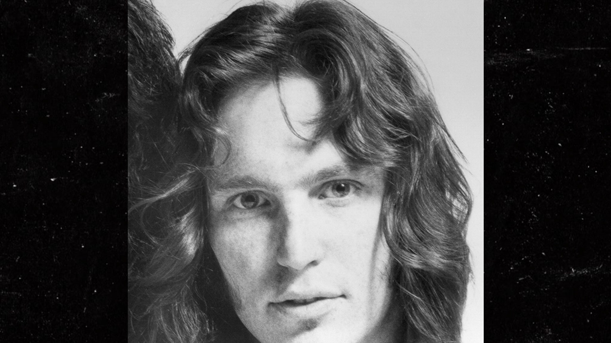 Billy Joel's Former Bandmate, Longtime Collaborator Jon Small Dead