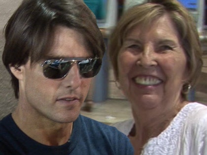 0213_tom_cruise_mom_tmz-2