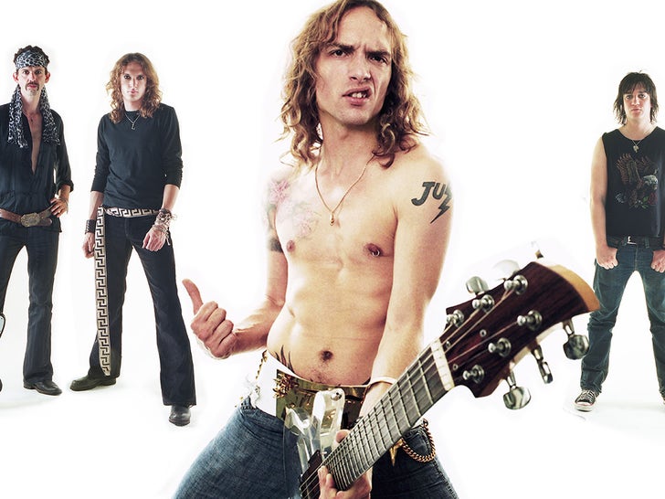 The Darkness Singer Justin Hawkins 'Memba Him?!