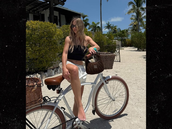 Sydney Sweney Bike Instagram 3