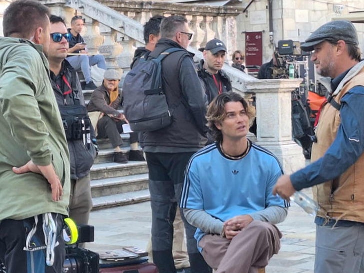 Di Set