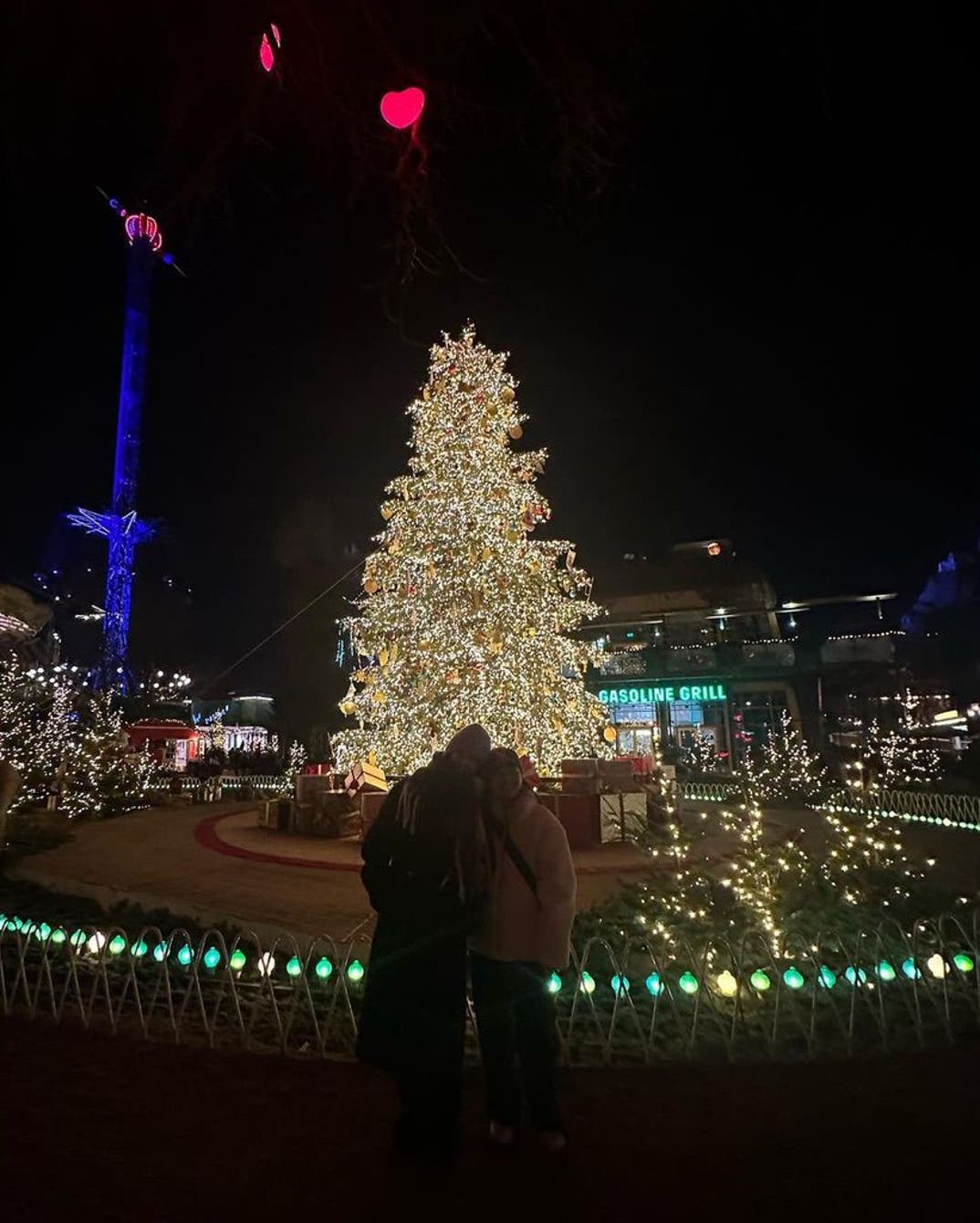 Jennie and Alison Chang