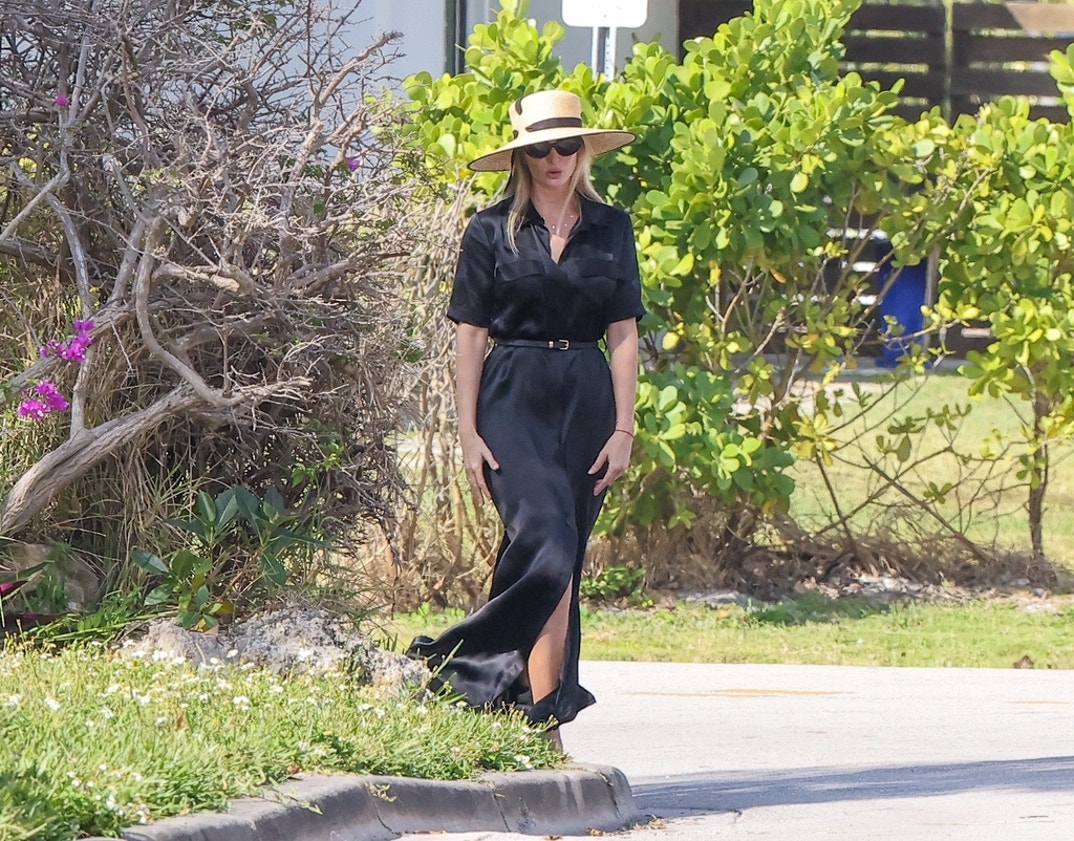 Ivanka Trump Attending Service in Miami 7
