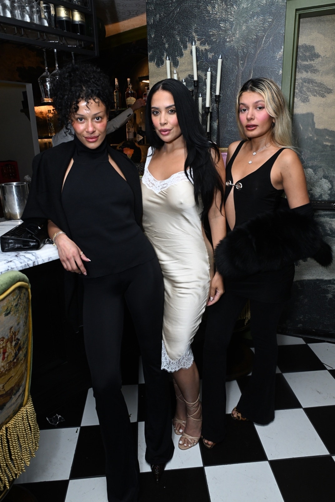Sami Miro, Mirtha Michelle, Zahra Ayub