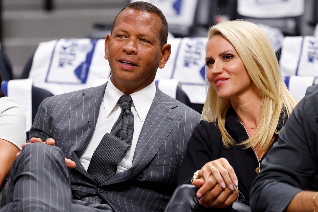 Alex Rodriguez Jaclyn Cordeiro Happier Times 2