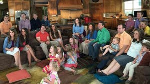 '19 Kids and Counting' TLC Yanks Show From TV Schedule