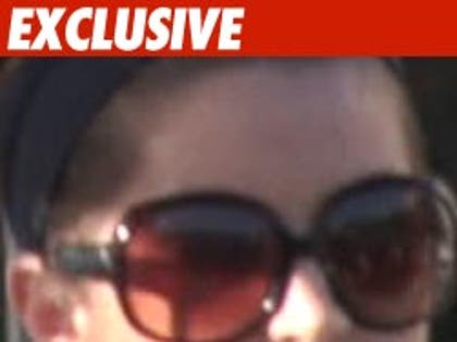 0930_lisa_marie_presley_ex