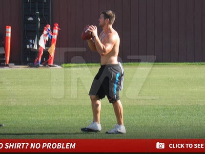 0122-tim-tebow-shirtless-tmz