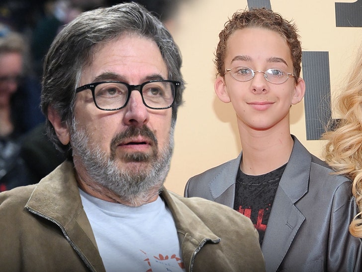 Sawyer Sweeten Honored by 'Everybody Loves Raymond' Cast Members