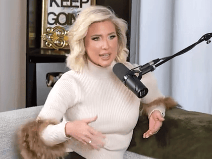 112525_savannah_chrisley_primary