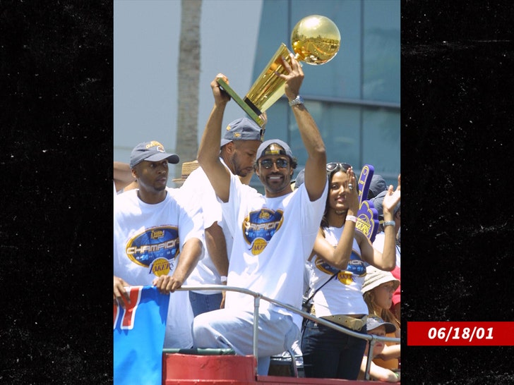 sub-rick-fox-lakers-getty-2