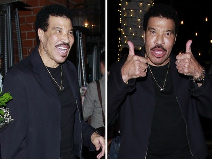 Lionel-Richie-gallery-launch-backgrid-1