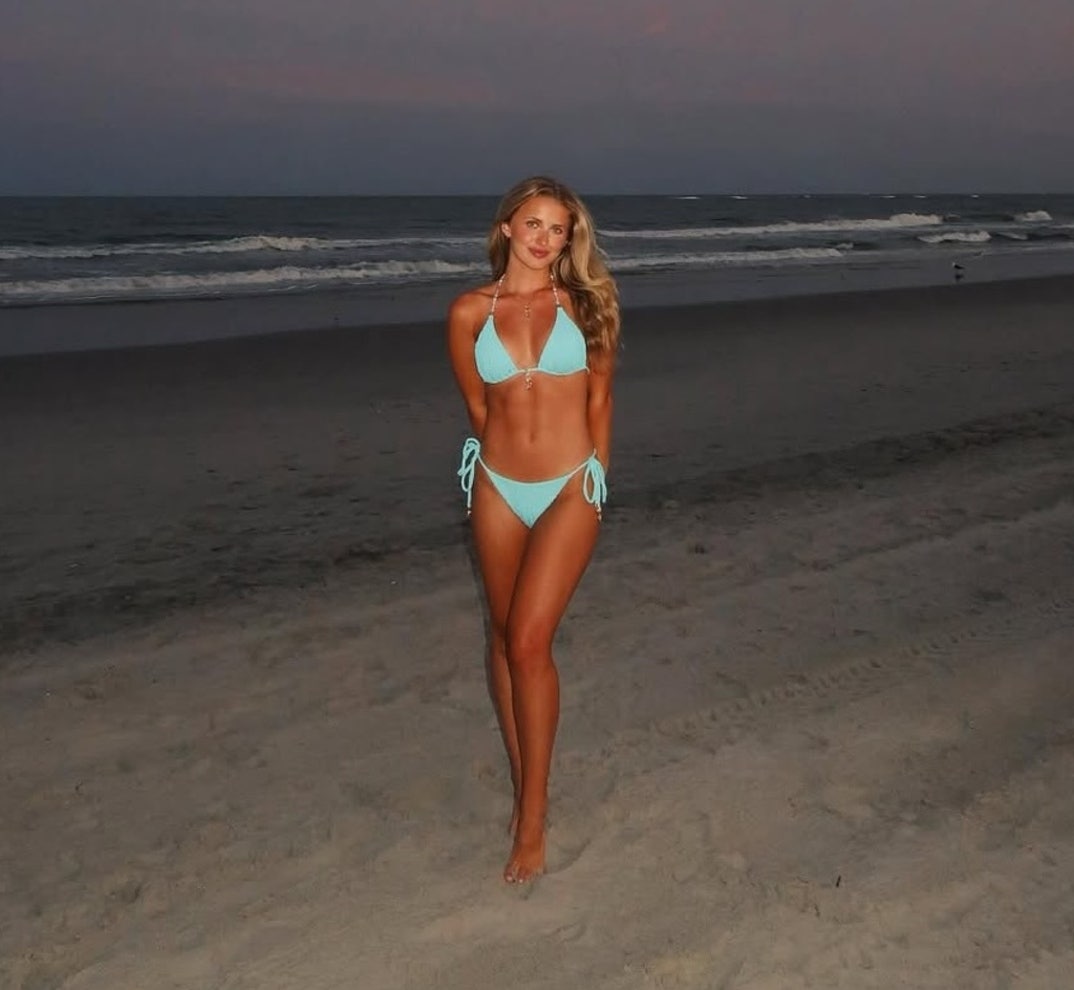 Ravens baller Mark Andrews' GF Elena Yates