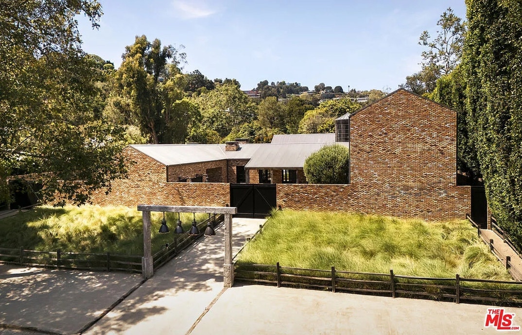 Diane Keaton New Home 1
