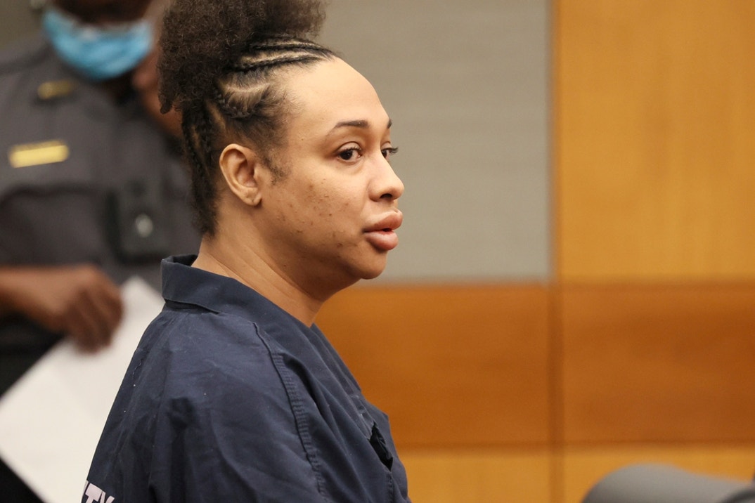 Sidney Favors In Court 5