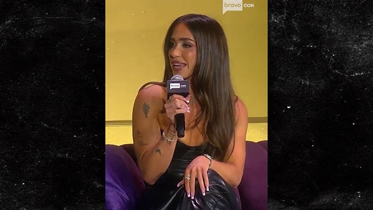 111725_ariana_biermann_kal