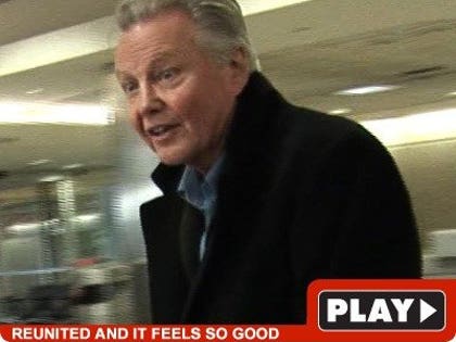 Jon Voight: Click to watch