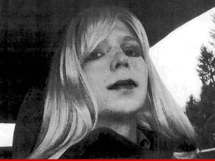 0812-chelsea-manning-ap-01