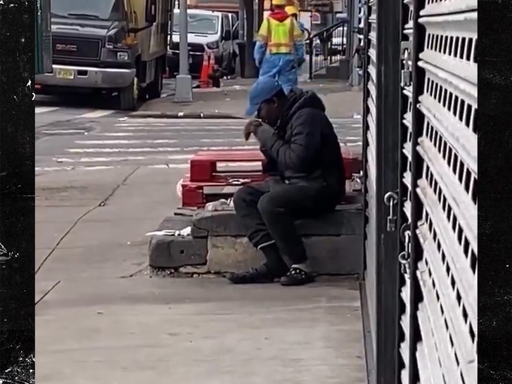 New York City officials try to help man eat dead rats with camera