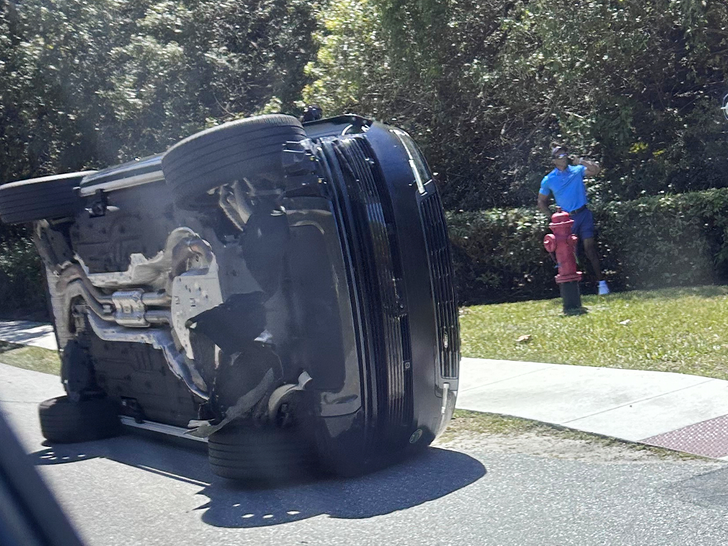 carro Tiger Woods AP 1