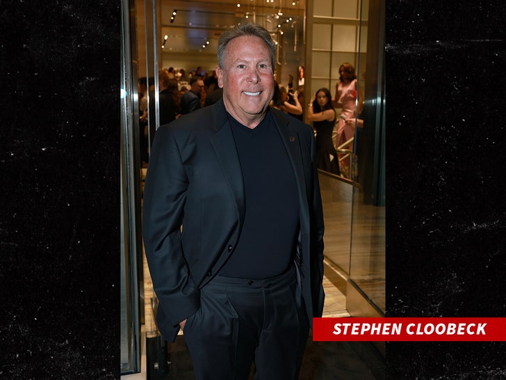 sub-Stephen-Cloobeck-name-swipe-getty-2